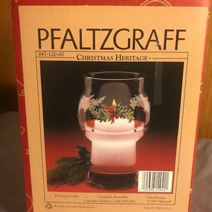 NIB Pfaltzgraff Christmas Heritage Glass Floating Candle Holly Wreath Handpaint